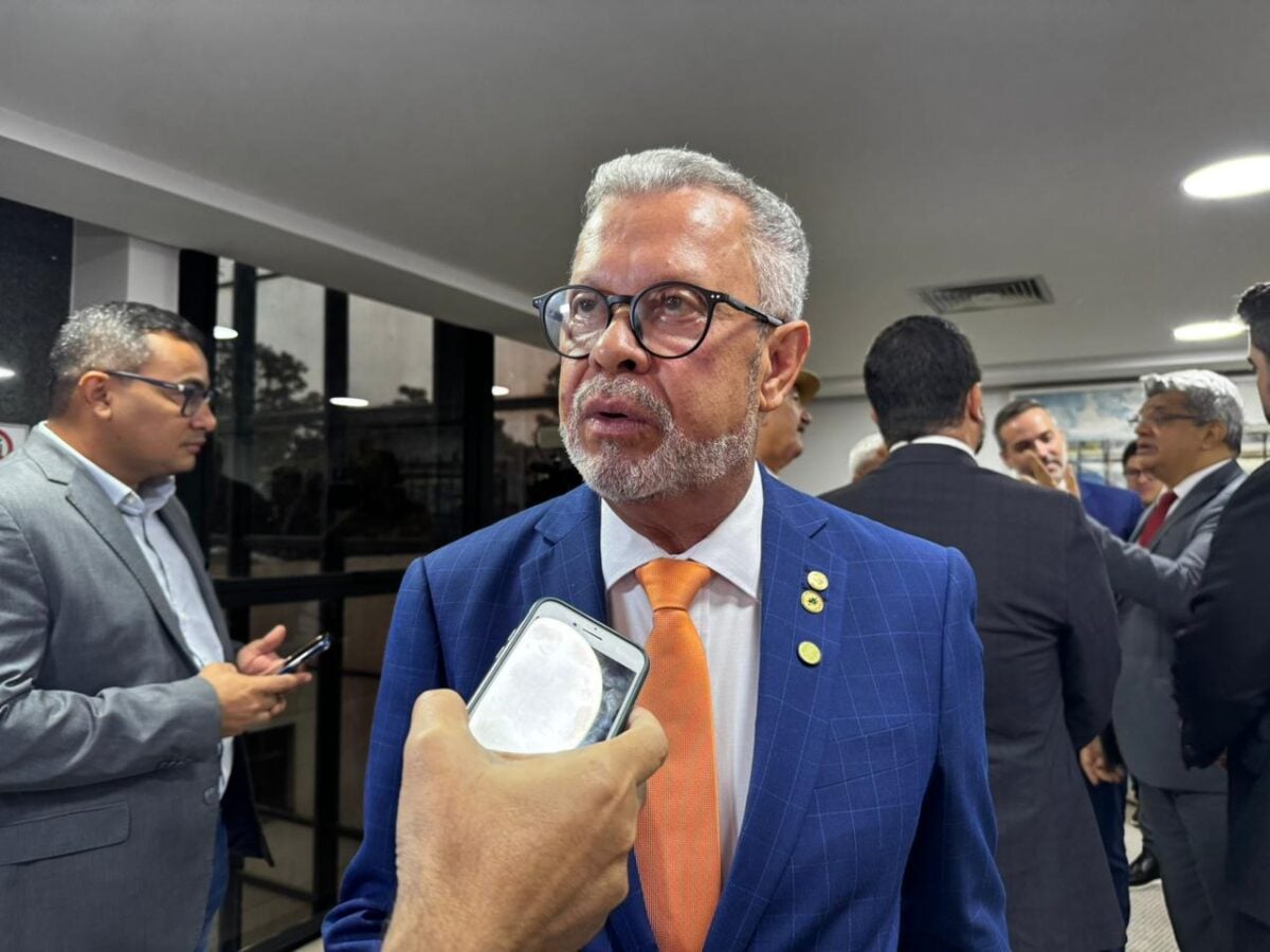 Em seu discurso de posse, Afonso Fernandes foi enfático ao abordar as dificuldades de infraestrutura que isolam os estados do Norte.