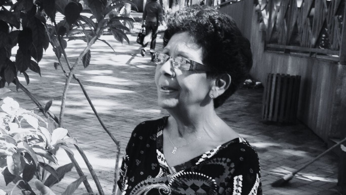 Faleceu, na madrugada nesta quarta-feira (18), em Rio Branco, a advogada Élia Castelo, aos 87 anos. Ela estava internada no Hospital do Rim.