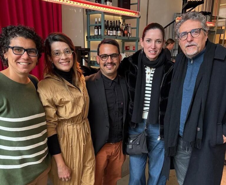 Acreana e o esposo têm encontro com Kleber Mendonça Filho