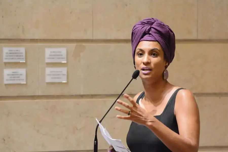 STF inicia julgamento de acusados de mandar matar Marielle e Anderson; ministros decidem sobre condenação ou absolvição dos cinco réus.