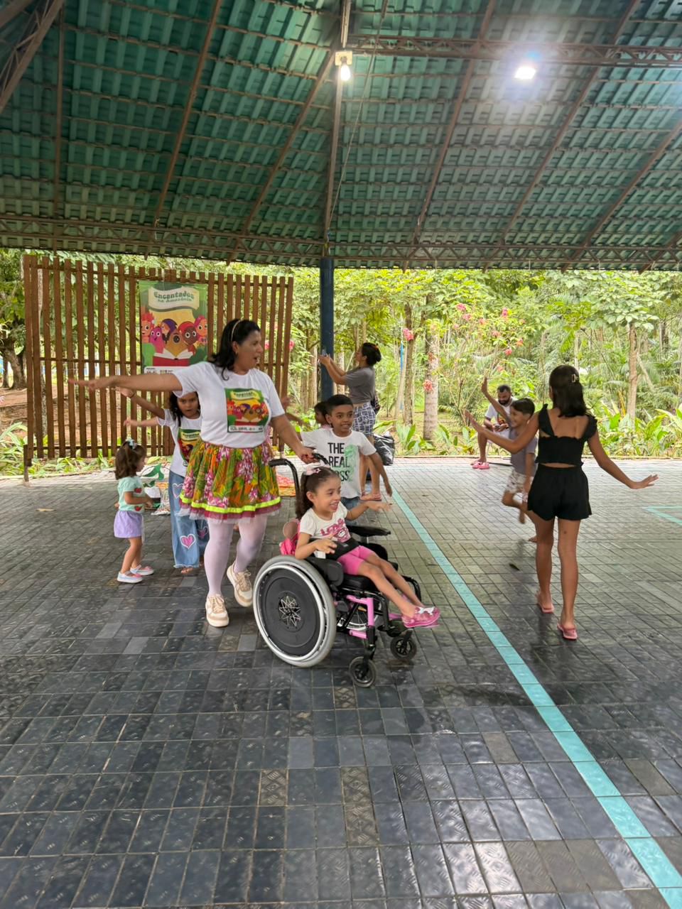 Além da contação de histórias, o projeto promoveu momentos de interação com o público