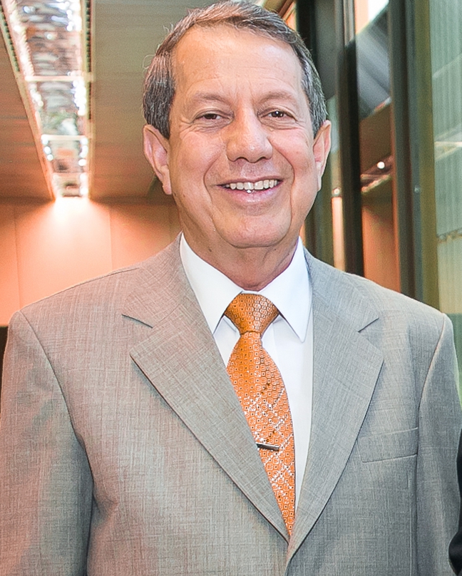 Declaração de R.R. Soares sobre filhos adotivos gera repercussão nas redes sociais