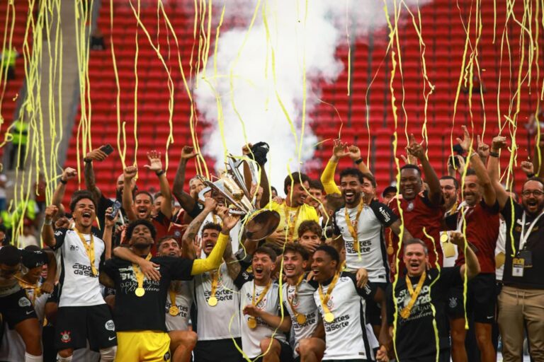 Cinco momentos marcantes da Supercopa do Brasil