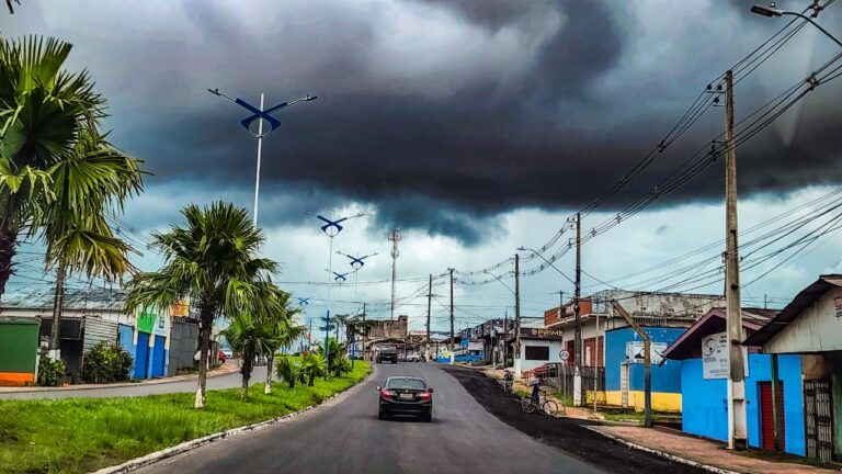 Friale alerta para chuvas intensas no Acre