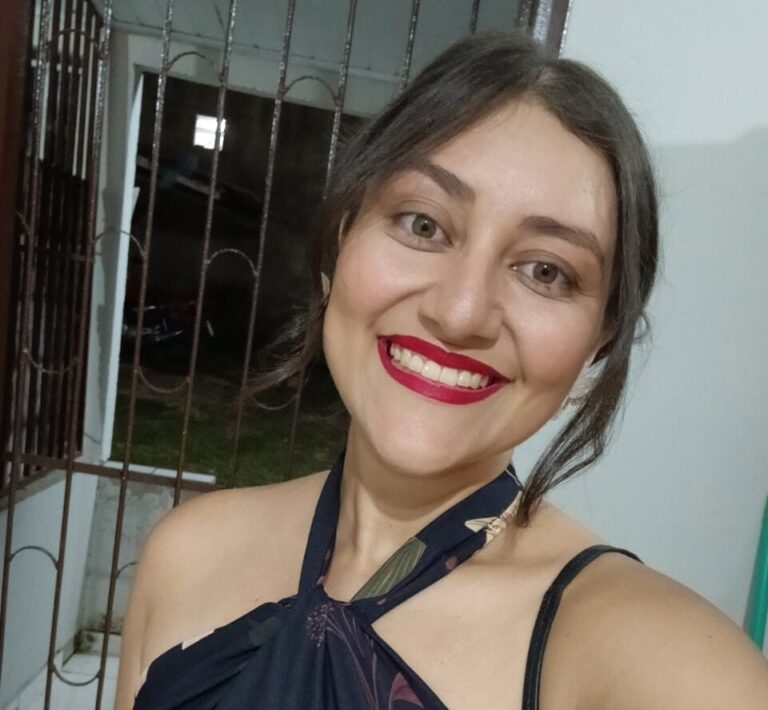“Tem que aprender a viver de novo”: professora conta os desafios da fibromialgia