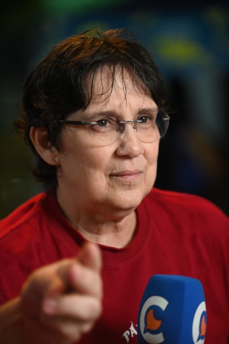 Wania Pinheiro destaca organização, segurança e estrutura do Carnaval, ressaltando espaço familiar e apoio da prefeitura ao evento.