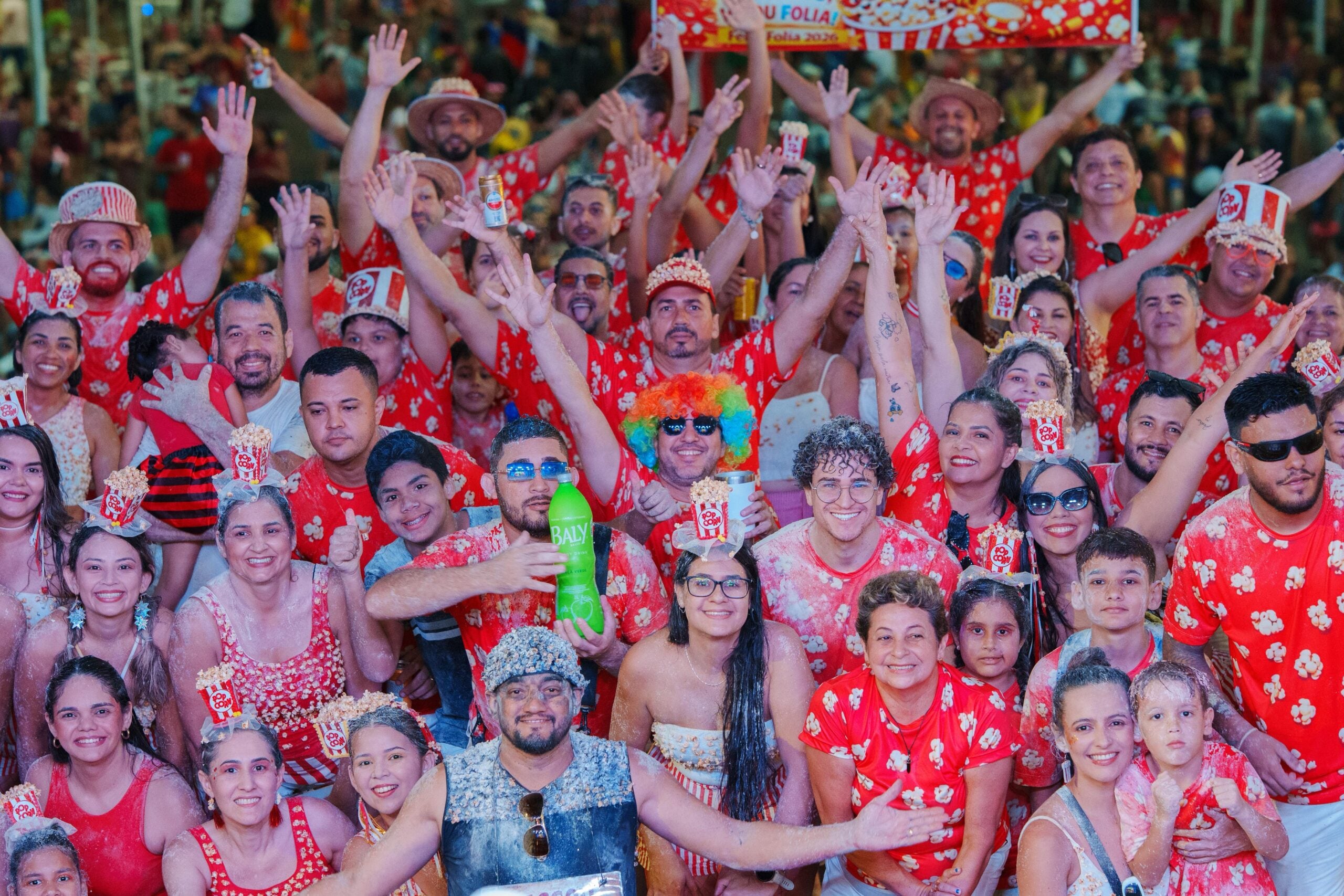 Feijó Folia reúne público, promove desfile do bloco do sujo e premia vencedores com mais de R$ 6 mil durante programação de Carnaval.