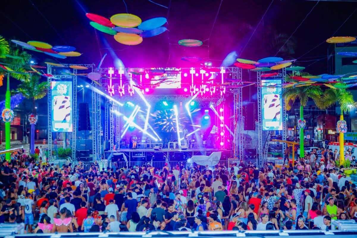 Carnaval Cultural Magid Almeida 2026 teve recorde de público e fortaleceu a economia em Cruzeiro do Sul Carnaval Cultural Magid Almeida 2026 teve recorde de público e fortaleceu a economia em Cruzeiro do Sul