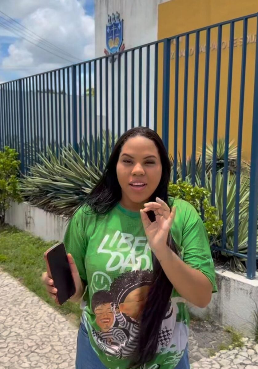 Mobilização ocorre às vésperas da decisão judicial que pode colocar o casal em liberdade