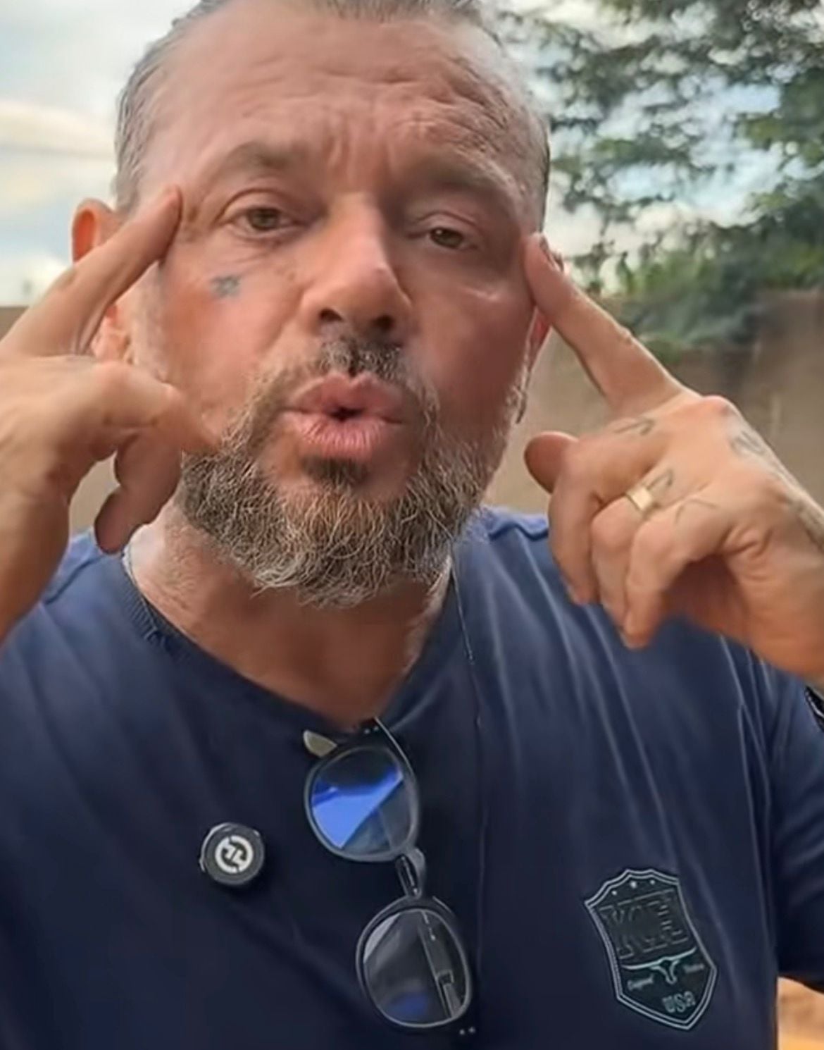 Biólogo defende manejo florestal como forma de gerar renda, fortalecer fiscalização e estimular regeneração natural da Amazônia.