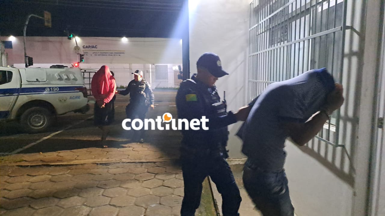 Operação prende dupla com skunk, pasta base e R$ 462 em ação da PM na região do Vale do Açaí, durante a Operação Pós-Carnaval 2026.