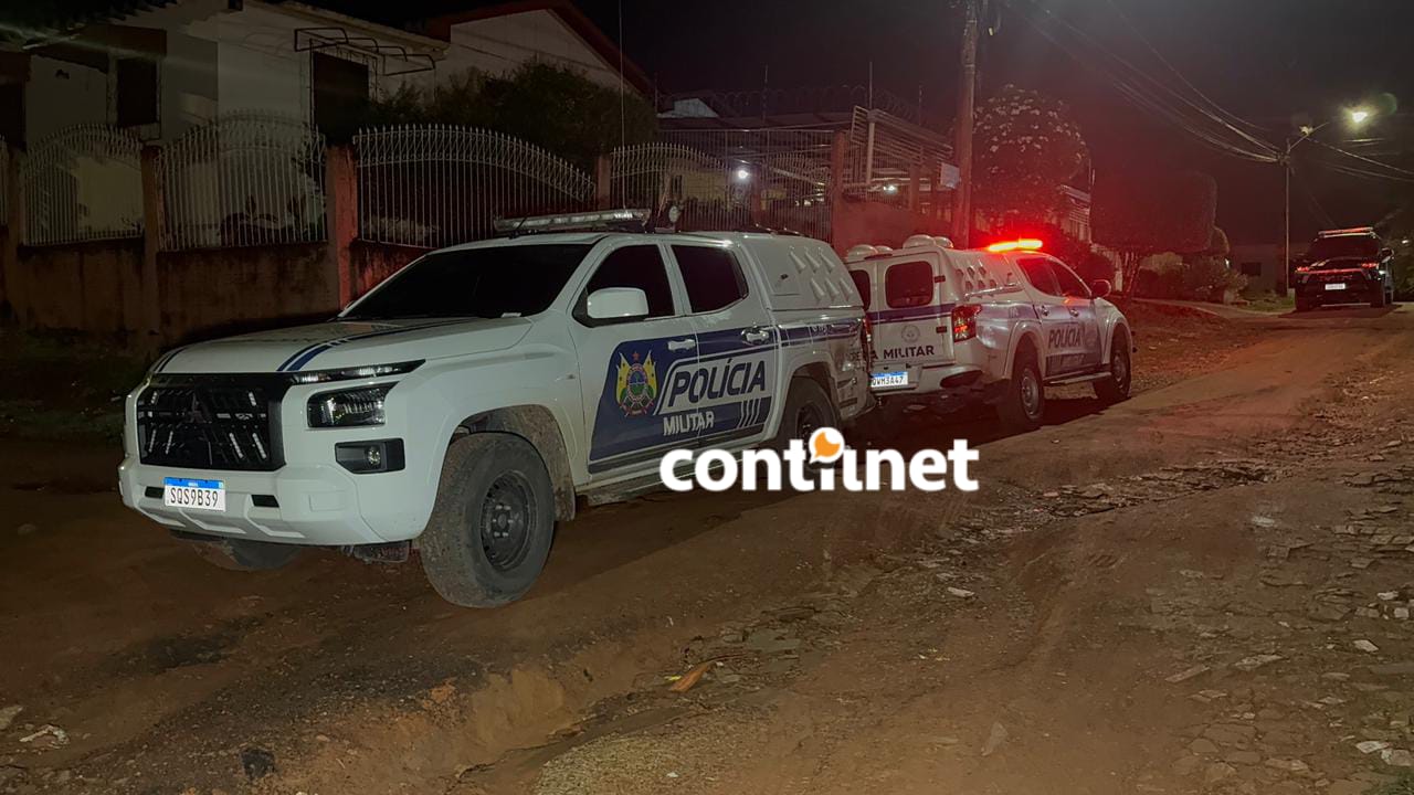 O monitorado Luiz Carlos Ferreira de Araújo, de 29 anos, foi encontrado ensanguentado na Rua São Paulo. Samu confirmou a morte.