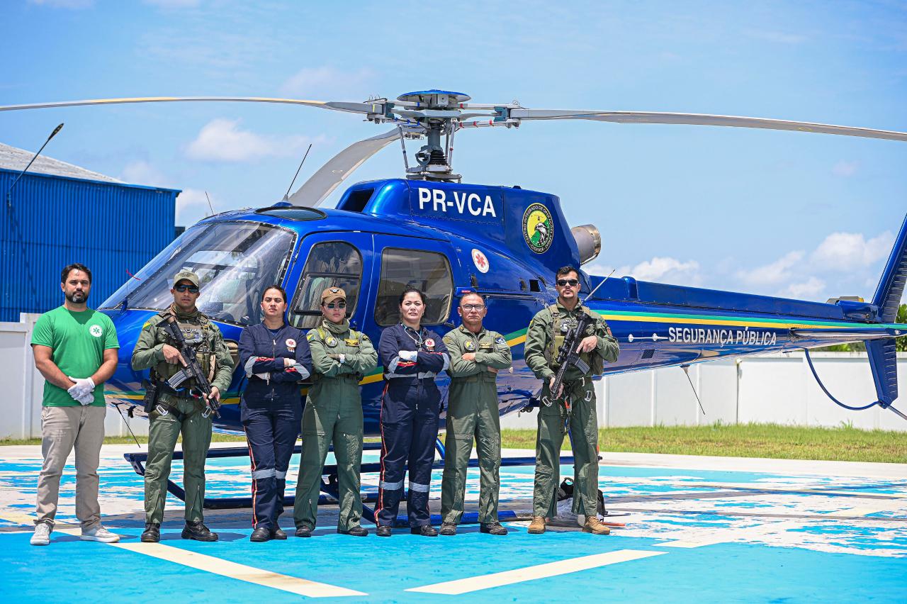 Homem picado por surucucu foi resgatado por helicóptero após abertura de clareira em região de difícil acesso.