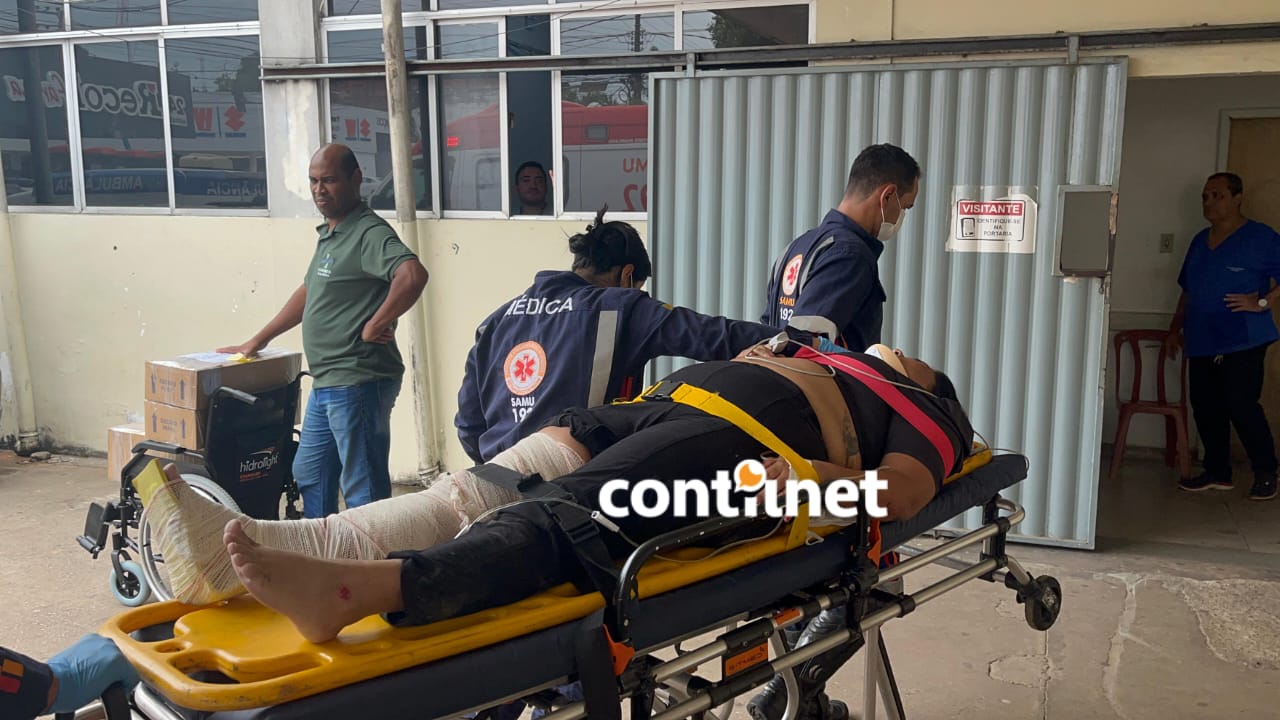 A condutora de uma Honda Bis vermelha, identificada como Kamilla Matos de Lima, de 31 anos, ficou ferida após uma sequência de colisões