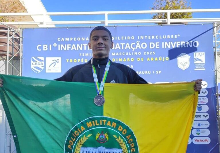 Estudante do Acre é convidado a integrar a equipe juvenil de natação do Fluminense