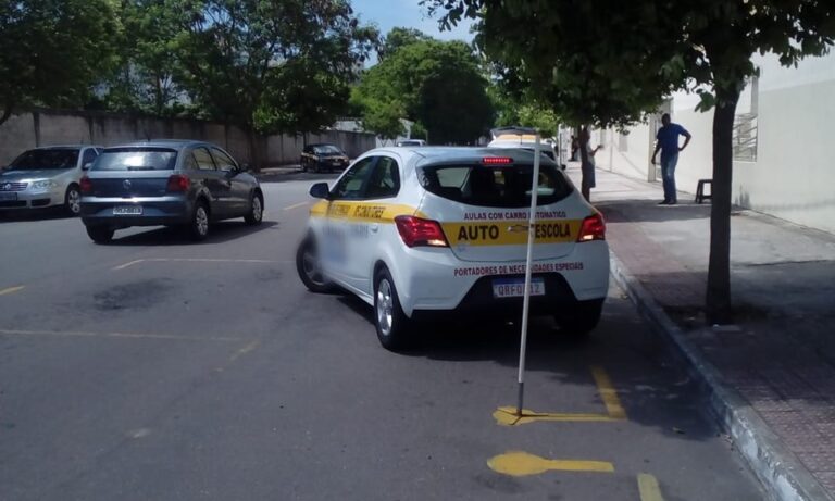 A etapa da baliza foi dispensada no início do exame para categoria "B"