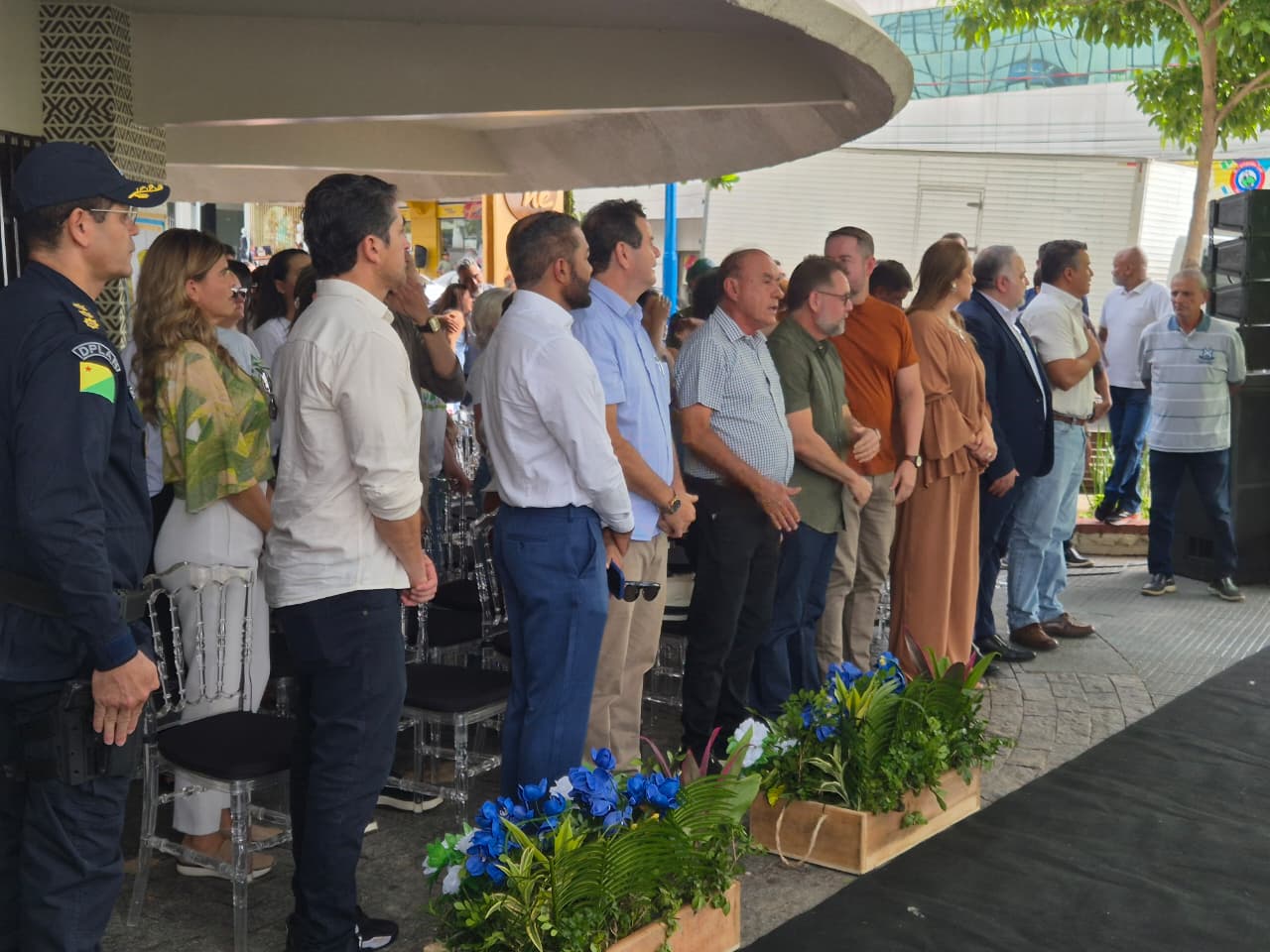 Durante a cerimônia, o prefeito Tião Bocalom ressaltou a importância histórica da praça e do bar