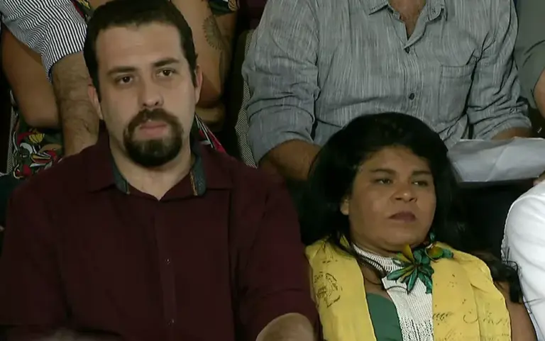 Após pressão de indígenas, governo recua e revoga decreto de hidrovias na Amazônia