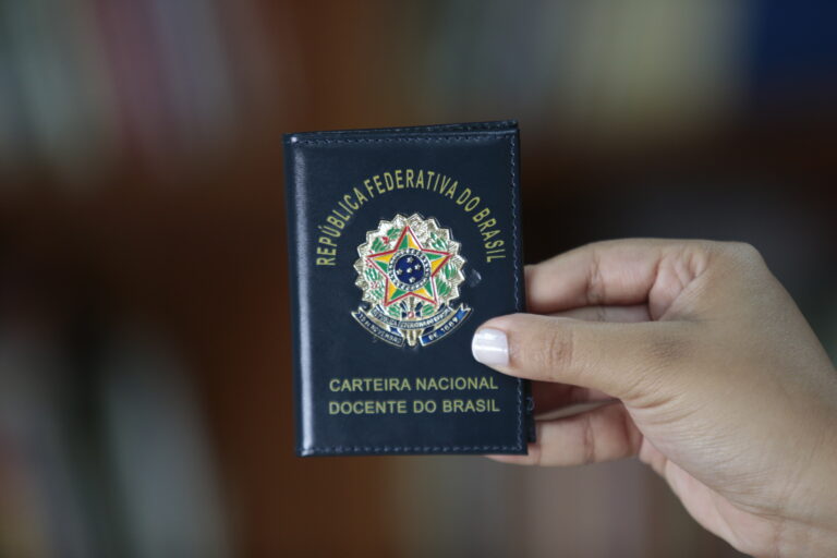 Após ação do MPF no Acre, MEC fixa prazo para incluir nome social na Carteira Nacional de Docente