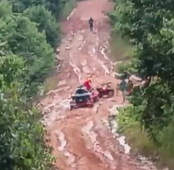 Moradores aguardam providências para a recuperação do ramal, a fim de garantir melhores condições de tráfego