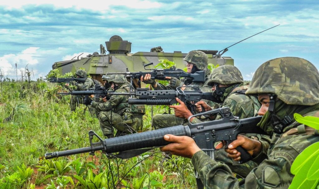 Concurso Marinha: sai edital com 1.680 vagas para Fuzileiro Naval