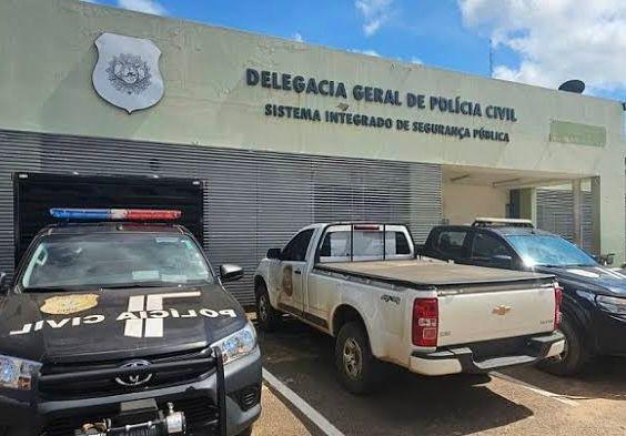 De acordo com o comandante do 8º BPM, capitão Fábio Diniz, os policiais perceberam a atitude suspeita do condutor e decidiram realizar a abordagem.