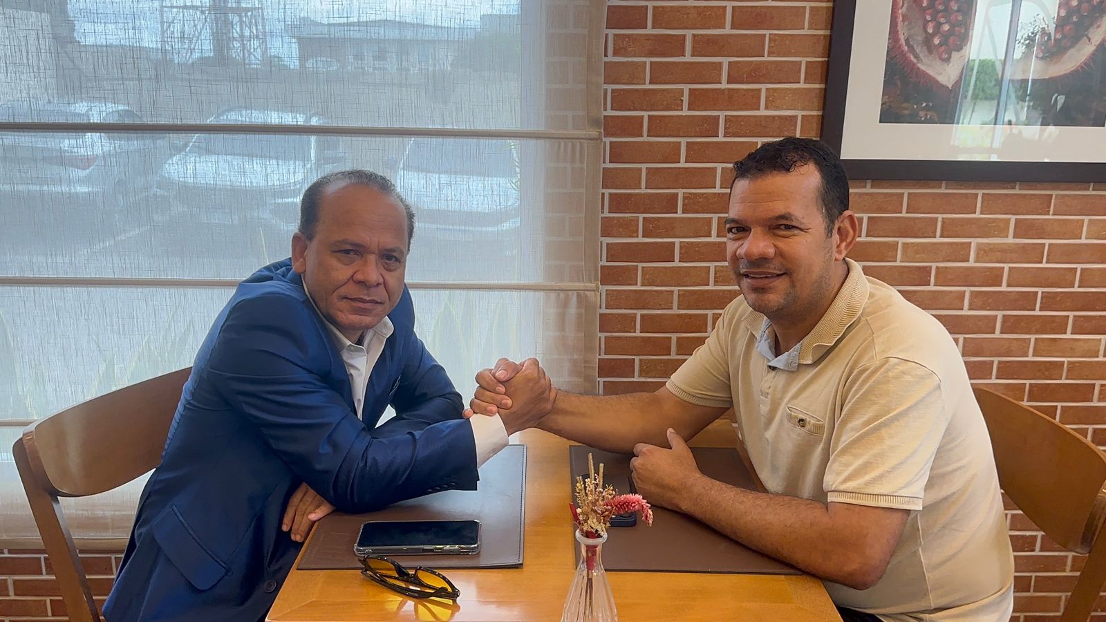 Francisco Ribeiro aceita convite para ser vice de Dr. Luisinho na pré-candidatura ao Governo do Acre