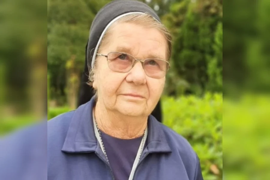 Religiosa de 82 anos foi morta após invasão a convento. Suspeito foi preso em fuga, e caso segue sob investigação policial.