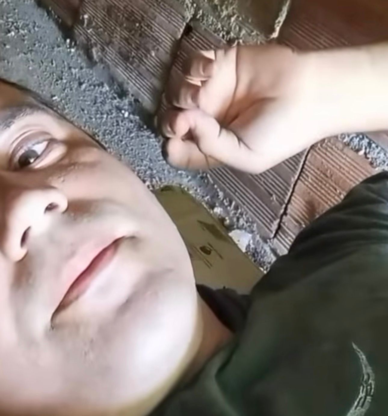 A publicação rapidamente ganhou compartilhamentos e comentários, com usuários destacando a importância de refletir sobre prioridades