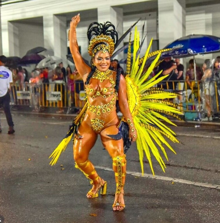 A corrida pelo posto de Rainha de Bateria do Carnaval de Rio Brancojá começou, e a disputa deste ano promete ser uma das mais acirradas.
