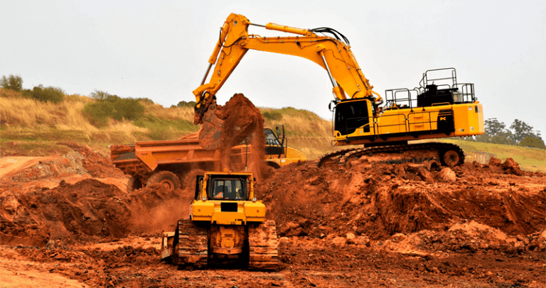 Prefeitura abre processo seletivo para motoristas e operadores; salários chegam a R$ 4,5 mil