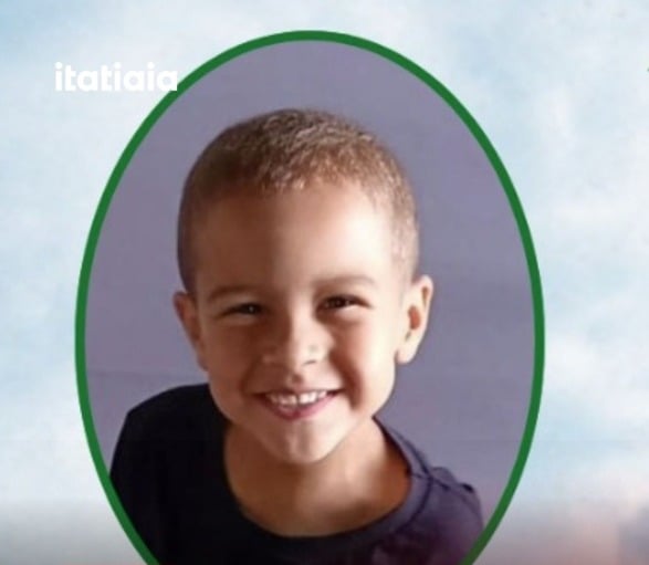 Menino de 3 anos morre após engasgar com pirulito