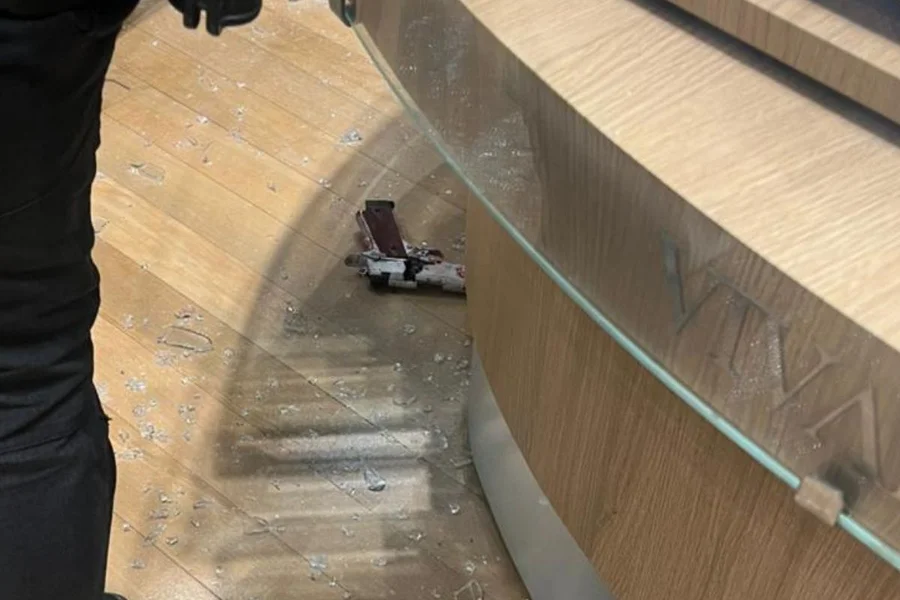 Um homem matou a ex-companheira e depois tentou cometer suicídio em um shopping