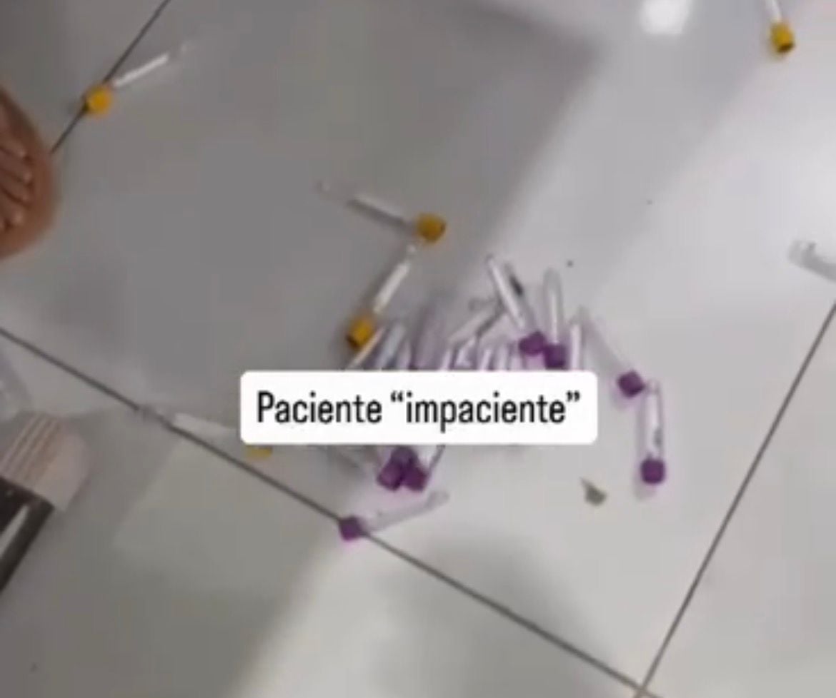 A identidade do homem não foi divulgada, e também não foram informados os motivos que teriam levado ao comportamento.