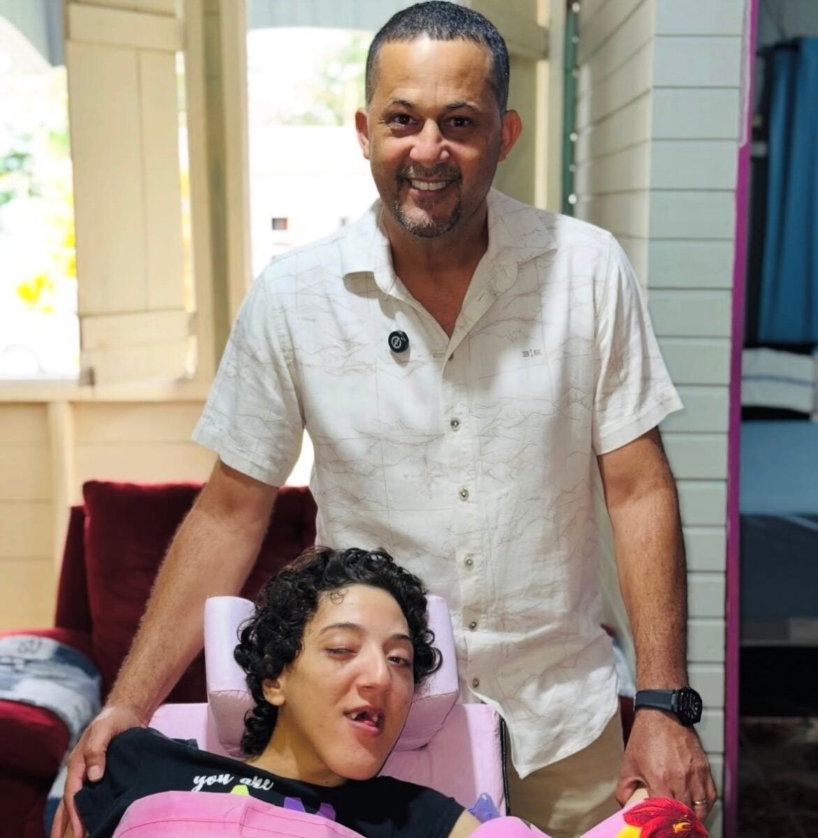 o benefício assistencial da jovem Naiane foi restabelecido em Cruzeiro do Sul