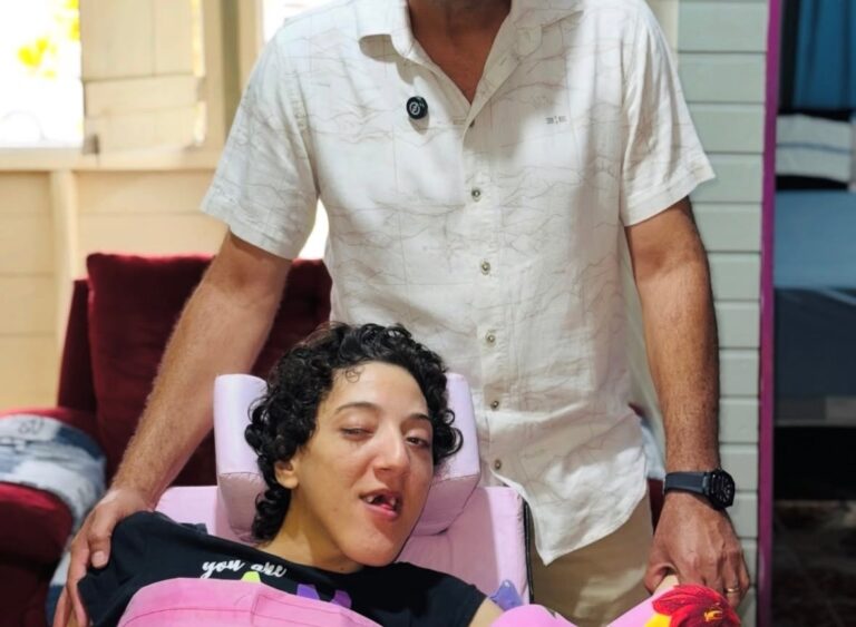 Mobilização nas redes leva INSS a restabelecer benefício de jovem com paralisia no Acre