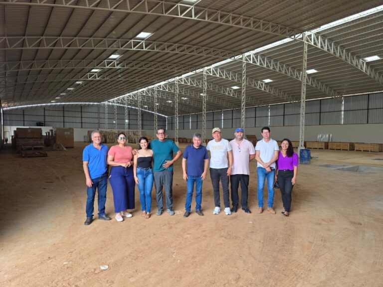 Prefeitura visita obras do Polo Agroindustrial, Indústria de Leite de Soja e Viaduto Mamedio Bittar