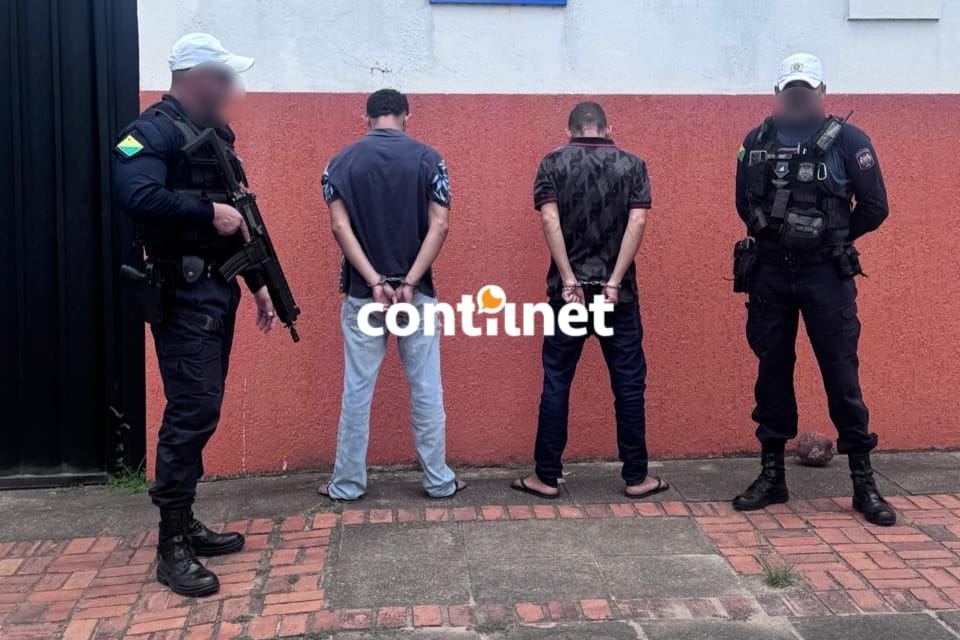 Dupla é presa por tráfico de drogas após tentar fugir de abordagem policial em Rio Branco