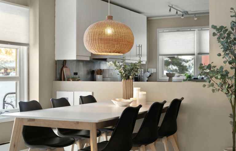 Como combinar estilo e proporção na decoração de salas de jantar