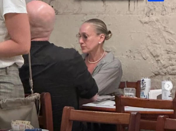 Sarah Jessica Parker troca cosmopolitan por caipirinha