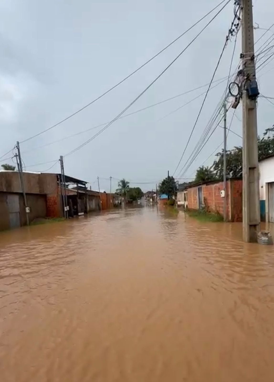 Baixada da Sobral é conhecida por sofrer com alagações sempre que há chuvas intensas,
