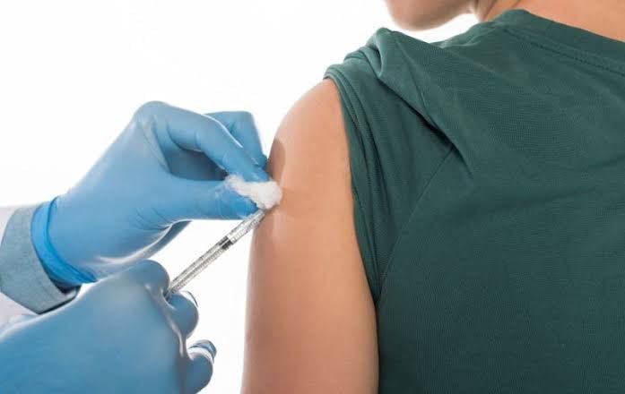 Baixa procura por vacinas preocupa em meio a alta de gripe no interior do Acre