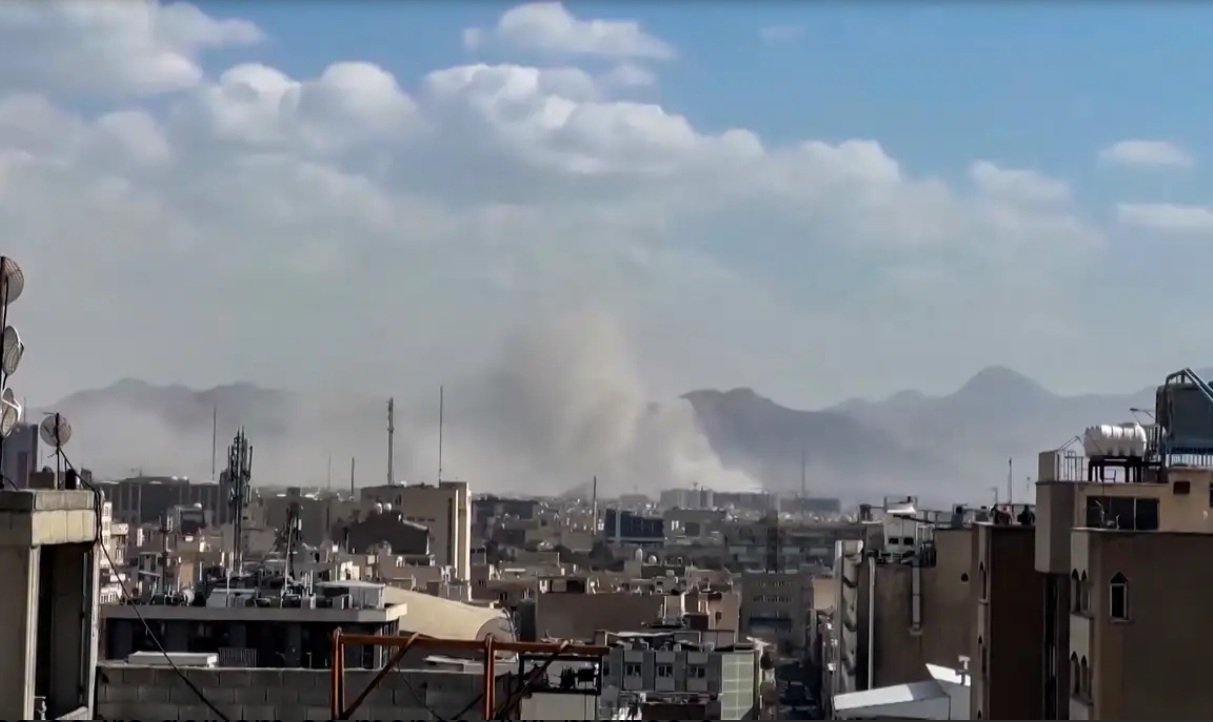 Guerra no Irã: sede que escolheria sucessor de Khamenei é destruída