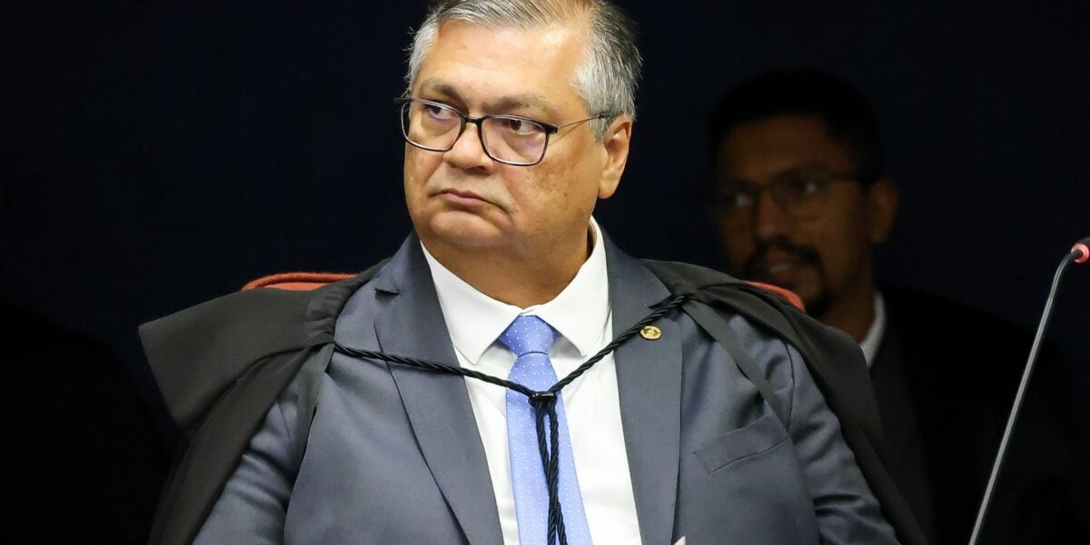 dino-proibe-saques-em-especie-de-emendas-parlamentares