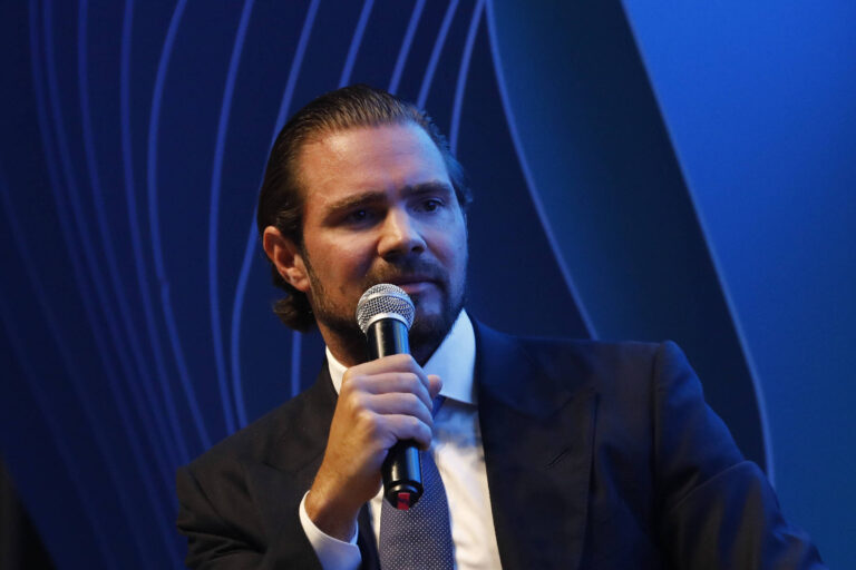 Vorcaro preso: Investigação revelou organização criminosa no Banco Master