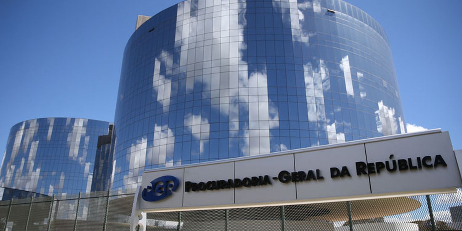 PGR defende validade de norma do CFM que proibiu assistolia fetal
