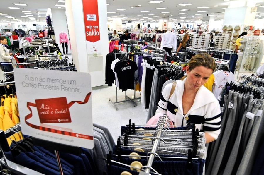 renner-e-alpargatas:-acoes-nao-empolgam,-apesar-de-bons-resultados;-o-que-esperar?