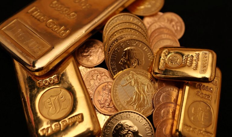 ouro-fecha-em-alta-com-conflito-no-ira-apos-dados-nos-eua-e-dolar-mais-fraco