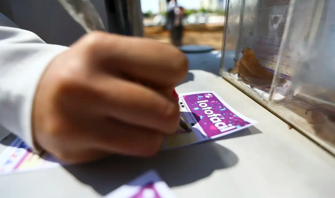 lotofacil-hoje,-concurso-3630:-confira-o-resultado-sorteado-neste-sabado-(7)