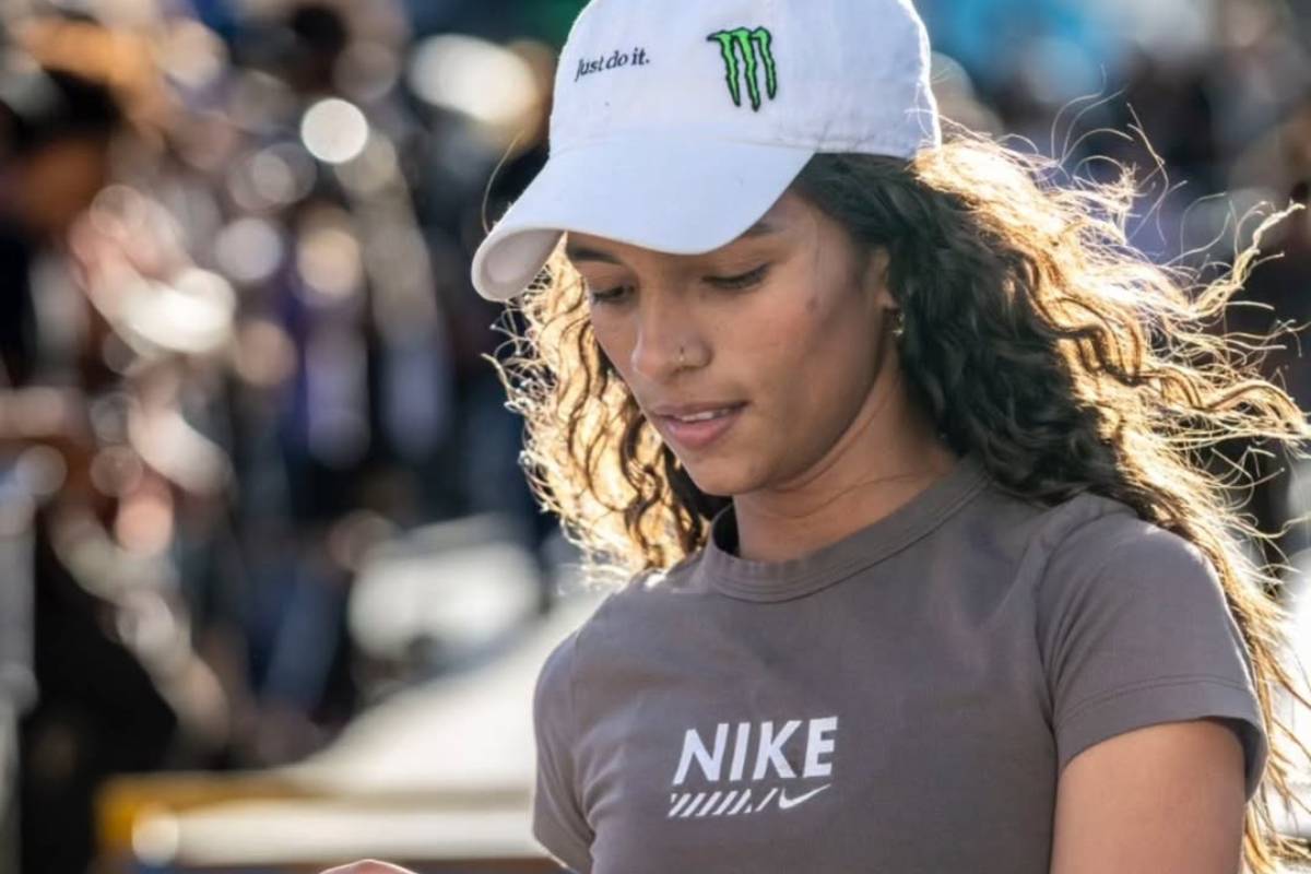 Rayssa Leal sofre queda na última manobra e termina Mundial de Skate Street em 4º lugar